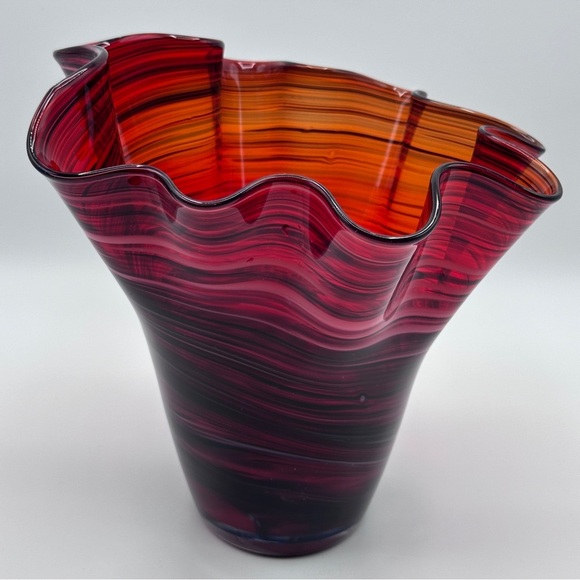 Wavy Hankerchief Red Glass Vase - Picture 1 of 15